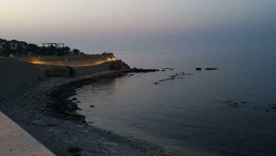 Palazzo Lupicini Affittacamere Bisceglie Dış mekan fotoğraf